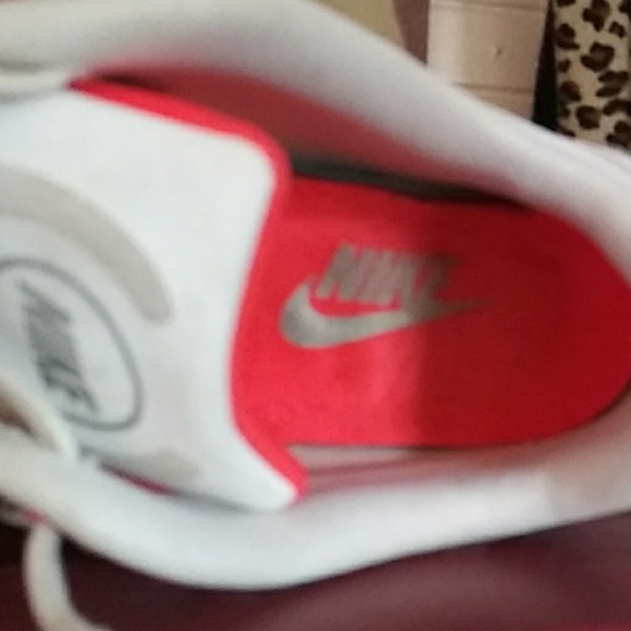 Nike Shox coral sz7 - Picture 5 of 6